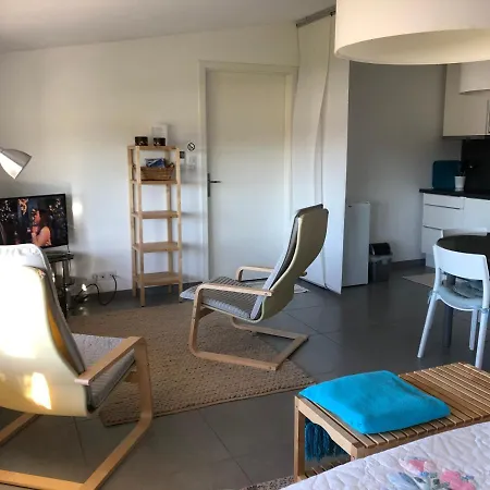 Gite-grand Contemporain Proche Toulouse Dans Domaine Equestre Apartment Bouloc (Haute-Garonne)