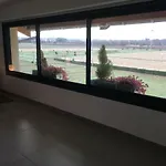 Gite-grand Contemporain Proche Toulouse Dans Domaine Equestre Lejlighed Bouloc (Haute-Garonne)